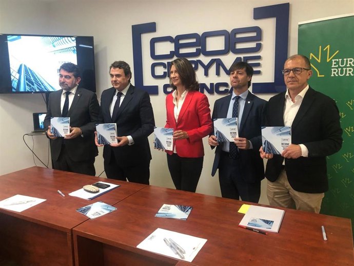 Presentación dell informe económico de CEOE CEPYME Cuenca.