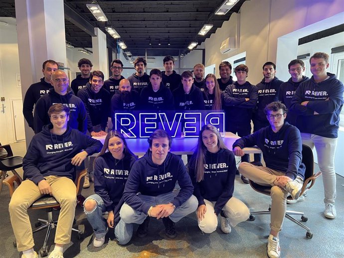 Archivo - El equipo de Rever
