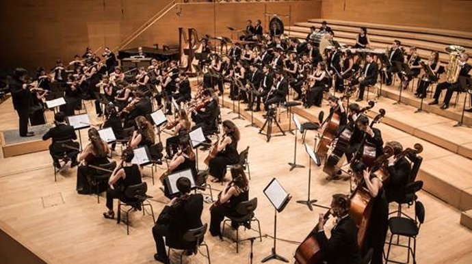 Actuación de la Jove Orquestra Nacional de Catalunya (Jonc)