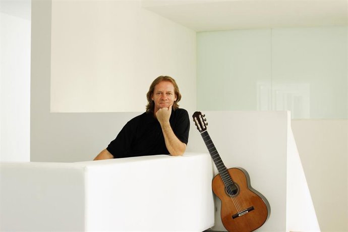 Archivo - El guitarrista David Russell, en una imagen de archivo.