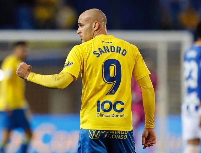El delantero Sandro Ramírez celebra un gol con la UD Las Palmas