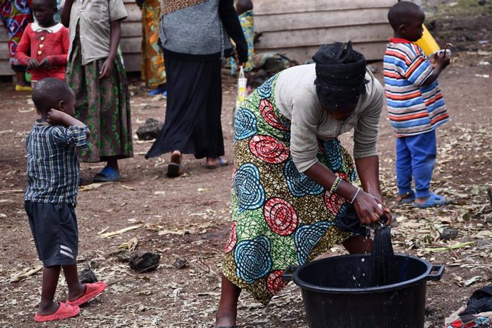 Archivo - Personas desplazadas en República Democrática del Congo.