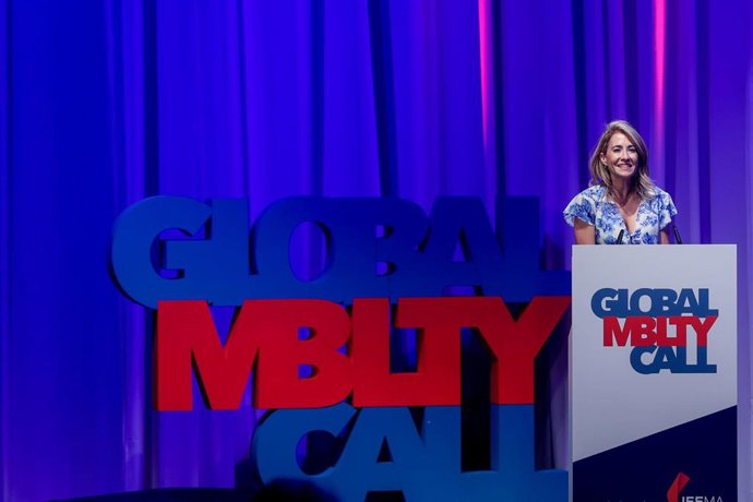 Archivo - La ministra de Transportes, Movilidad y Agenda Urbana, Raquel Sánchez, interviene en el acto de clausura del I Congreso sobre Movilidad Global 'Global Mobility Call', en Ifema Madrid.