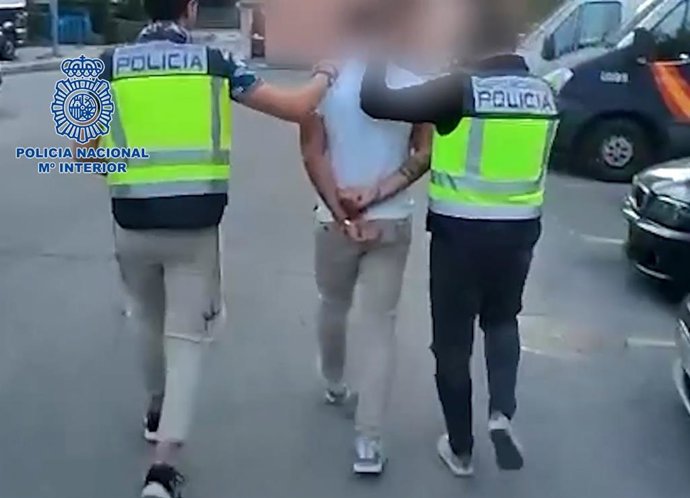 Detenido en Madrid un fugitivo reclamado por doble tentativa de homicidio y tenencia ilícita de armas