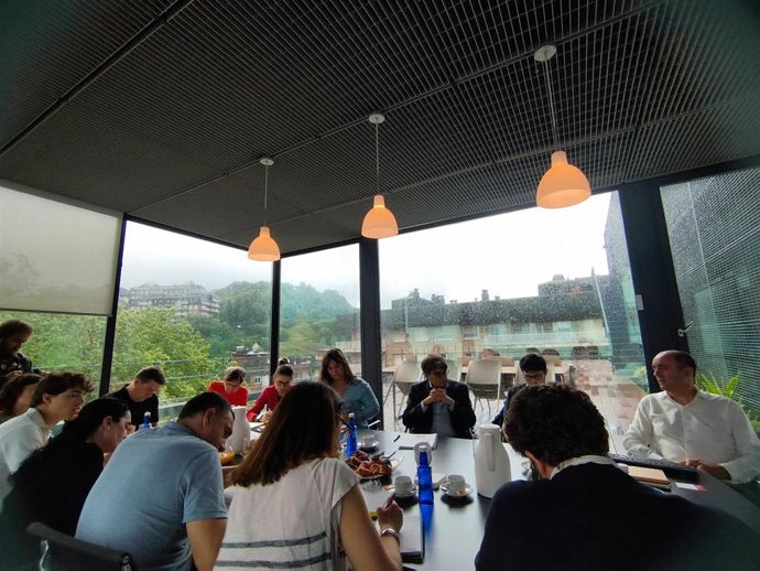 Presentación del informe de coyuntura económica 2023 de la Cámara de Comercio de Gipuzkoa.