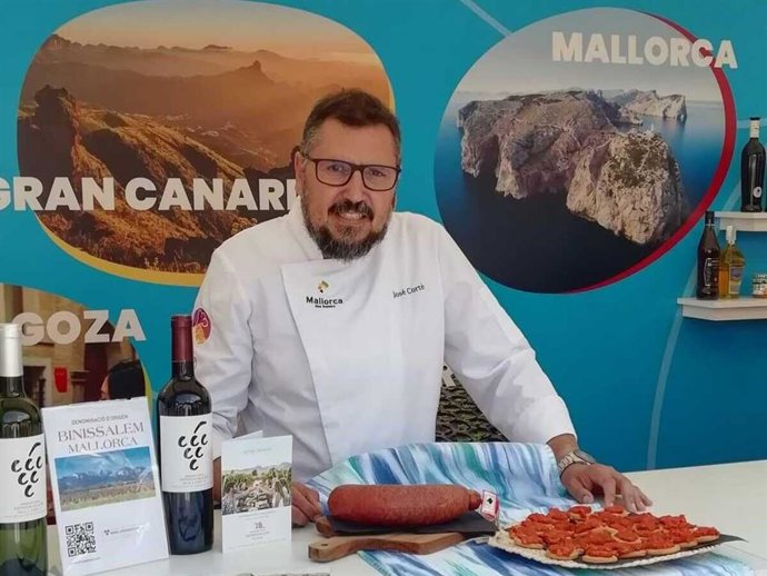 El presidente de la Asociación de Cocineros Afincados en Baleares, José Cortés, en la feria 'Taste of Dublin'.