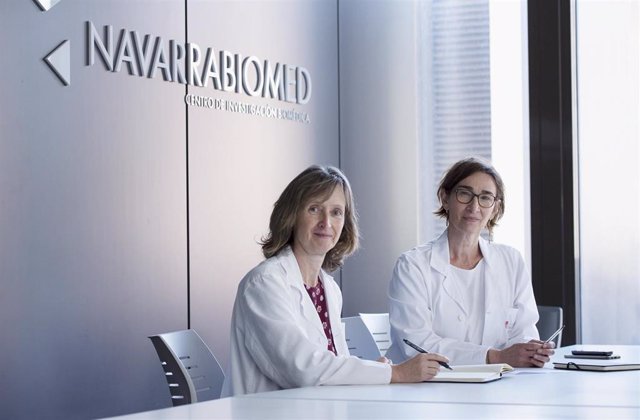Las investigadoras Maite Mendioroz e Ivonne Jericó, líderes de los equipos del HUN y Navarrabiomed que han realizado el estudio