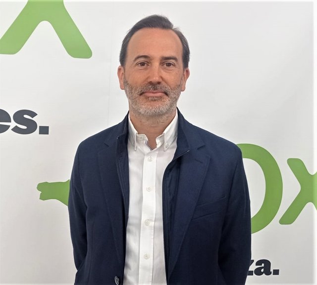 El nuevo presidente del Parlament balear, Gabriel Le Senne, durante la sesión de constitución del Parlament balear.