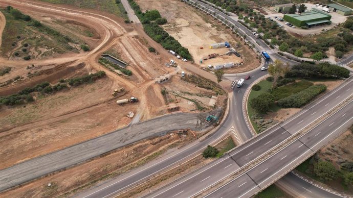 Obras del vial inferior bajo la C-31B