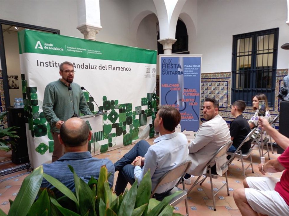 Acto de presentación del Fiesta de la Guitarra de Marchena en la sede del Instituto Andaluz de Flamenco.