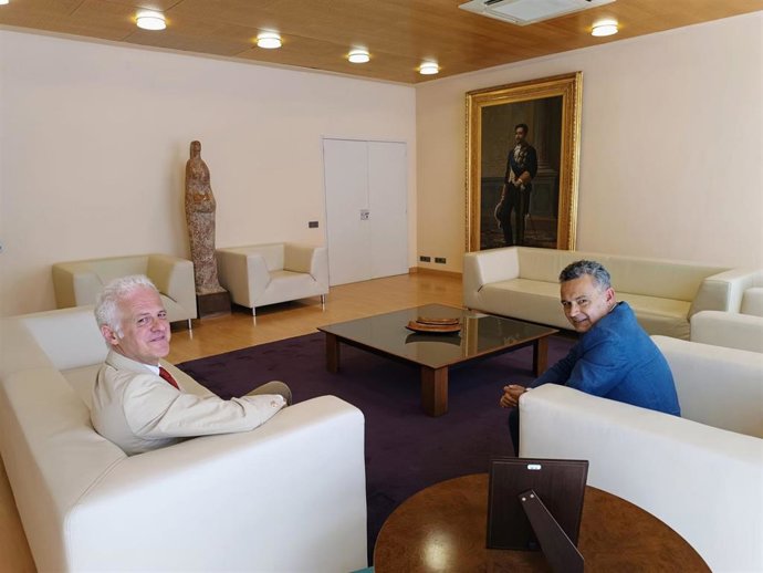 Escobar con Hermoso de Mendoza