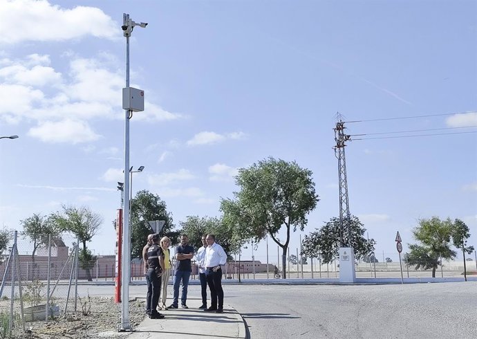 Cámaras de vigilancia del tráfico en polígonos industriales de Los Palacios, en Sevilla.
