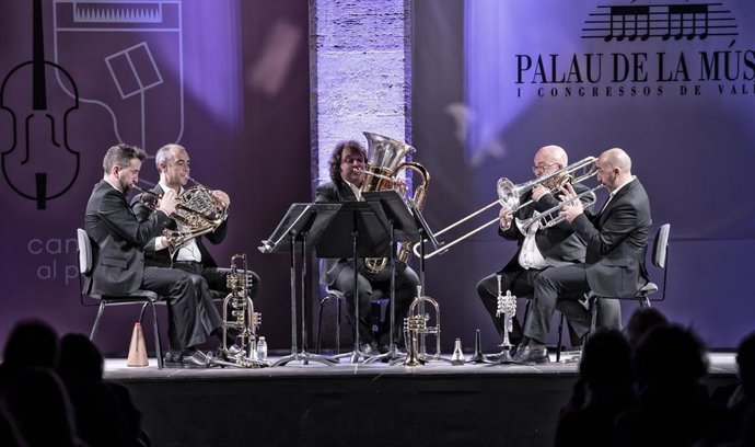 Archivo - Spanish Brass