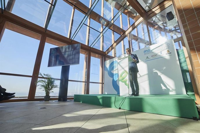 Archivo - El exconsejero de Presidencia, Elías Bendodo, durante la presentación Mow Forum Andalucía en Torre Sevilla, a 10 de marzo de 2022 en Sevilla (Andalucía, España)