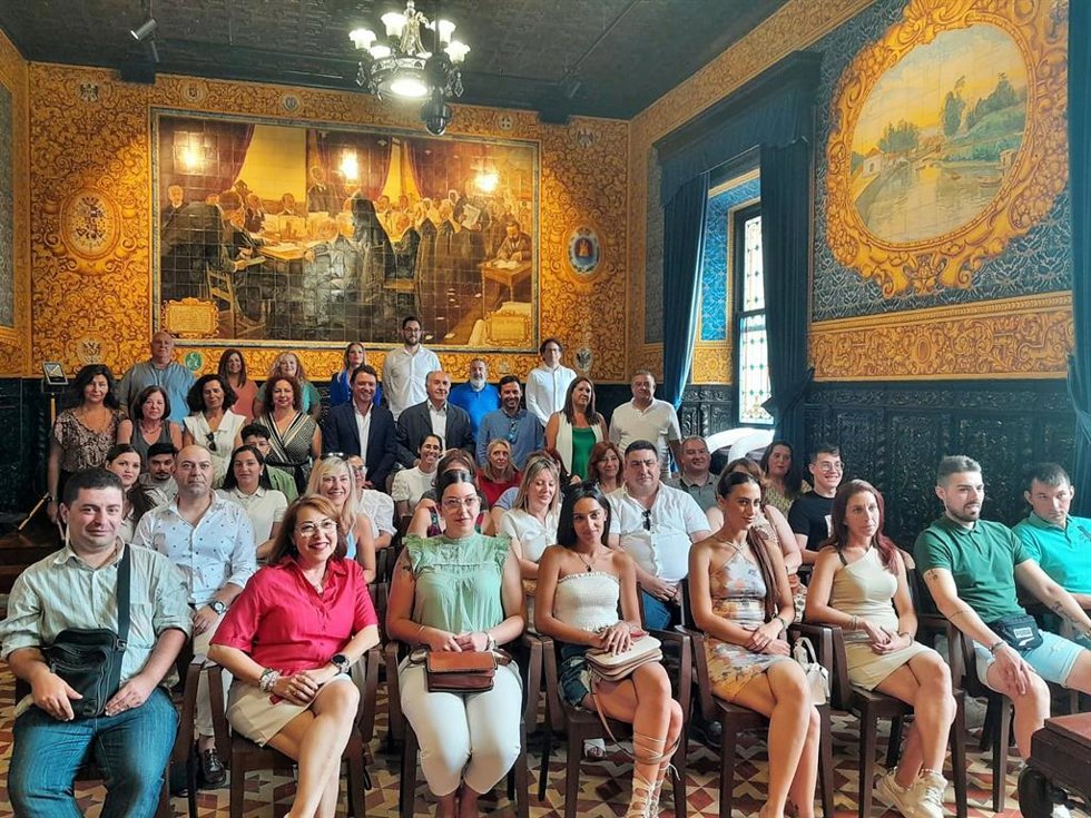 Un total de 30 alumnos del Programa de Empleo y Formación de Algeciras recibe sus certificados de finalización por parte de la Junta