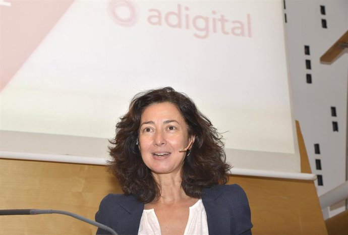 Archivo - La presidenta de la Asociación Española de la Economía Digital (Adigital), Carina Szpilka.
