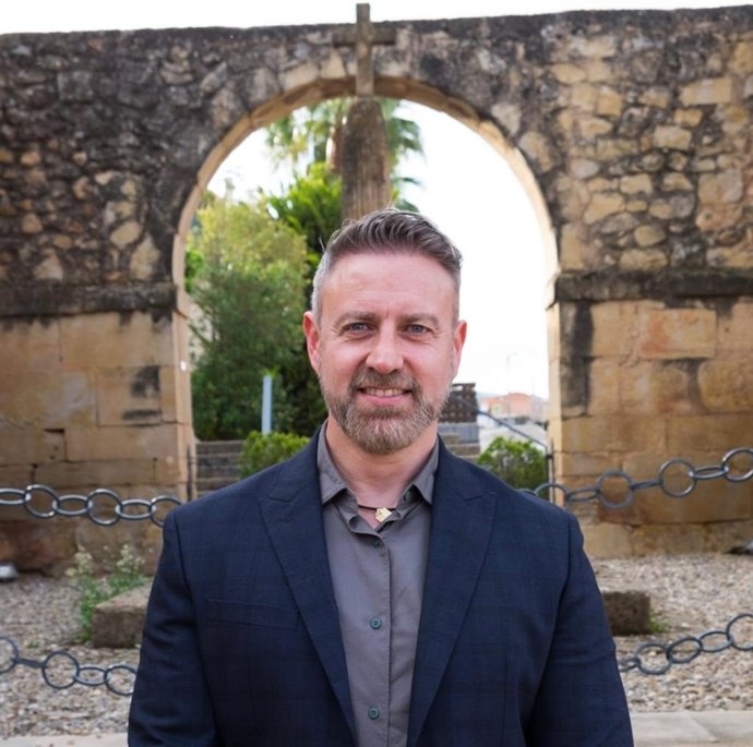 Ignacio Aquesolo candidato de Vox al Senado