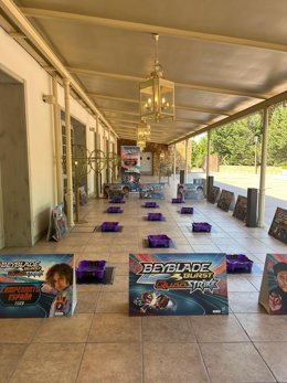 Imagen de los preparativos para la Gran Final del Campeonato Nacional de Beyblade