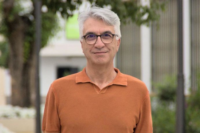 Manuel Lay, coordinador de IU en Sevilla.