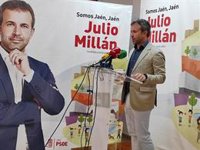 El exalcalde socialista de Jaén se compromete a seguir en la oposición: "Julio Millán no se va a ir"