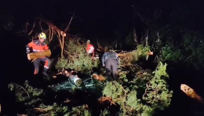 Álex Dorado agradece la labor de los profesionales de emergencias tras las tormentas que evitaron incidencias graves