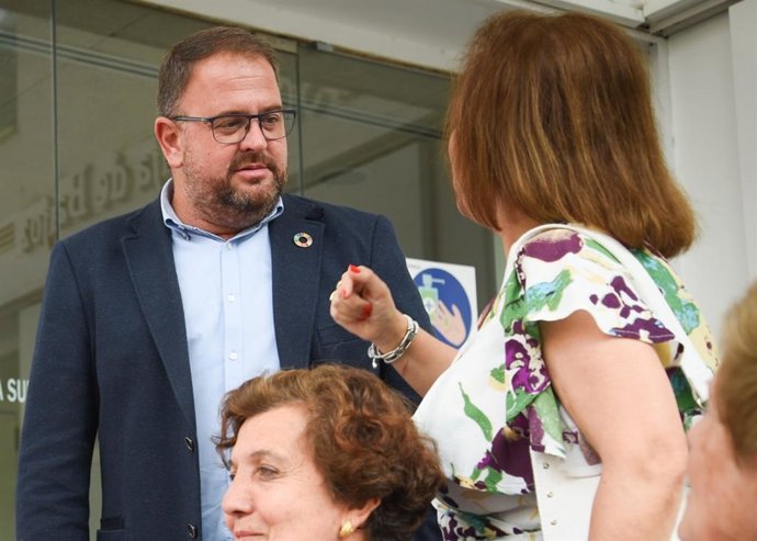 Archivo - El alcalde de Mérida, Antonio Rodríguez Osuna, en una imagen de archivo.