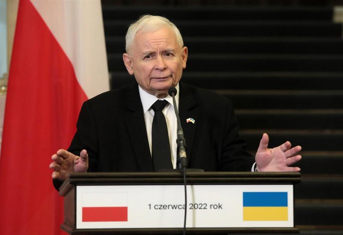 Archivo - El líder de Ley y Justicia (PiS) y viceprimer ministro de Polonia, Jaroslaw Kaczynski