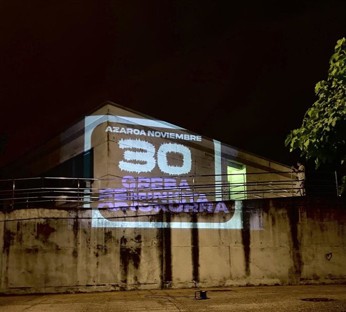 LLamamiento a la huelga feminista en Llodio.