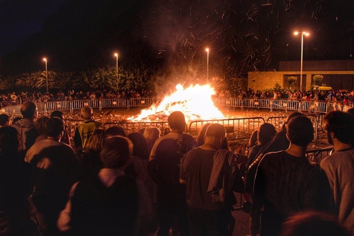 San Sebastián encenderá este viernes 21 hogueras en los distintos barrios en la víspera de San Juan