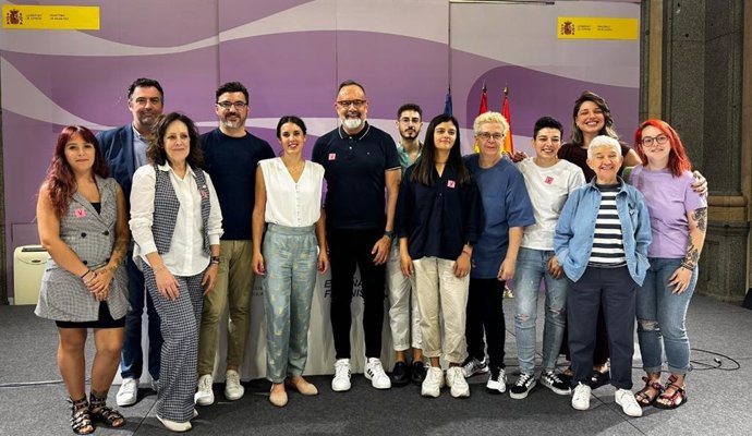 Archivo - Irene Montero en la presentación de un estudio sobre personas LGTBI de UGT