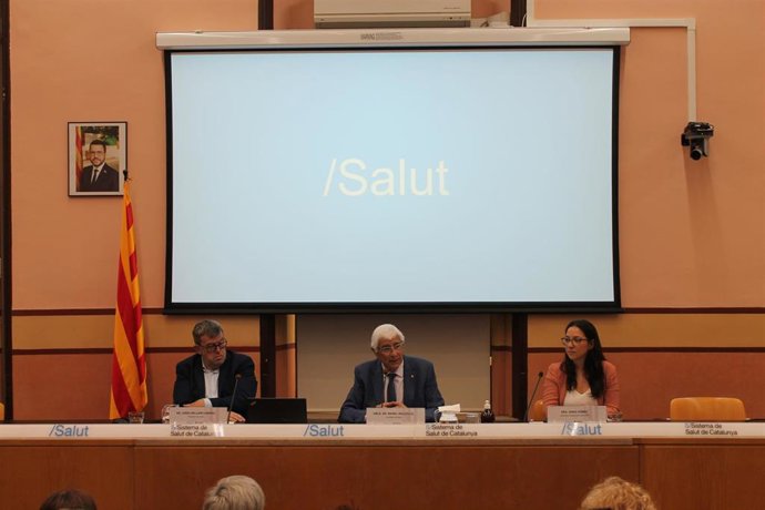 Salud y Cimti presentan una convocatoria para proyectos de promoción de la salud de la mujer, con el conseller Manel Balcells