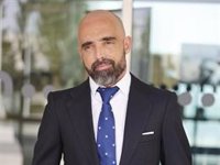 El hijo de Mari Carmen 'y sus muñecos' confiesa su experiencia 'paranormal' tras la muerte de su madre