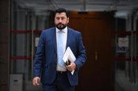 Díaz-Pache (PP) defiende que no tienen posición única en pactos y recuerda a Vox la diferencia de escaños en Extremadura