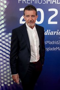 Banderas, tras no albergar Málaga la Expo 2027: "Seguimos mirando al futuro y no podremos evitar seguir siendo felices"