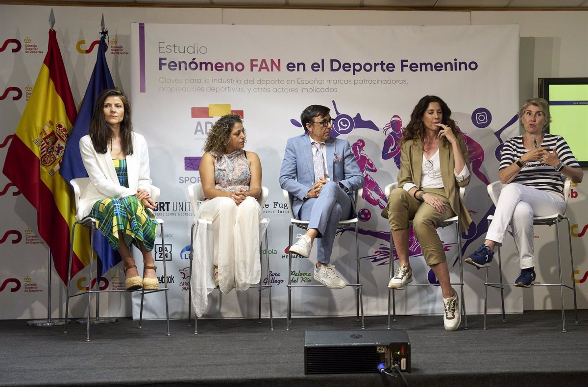 Mujeres deportistas: El deporte femenino bate marcas de desigualdad en  España