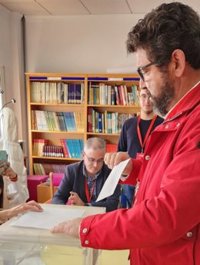 PSOE pide a Vox que retire a su candidato a la Alcaldía en Fiñana (Almería), procesado por presunta falsedad documental