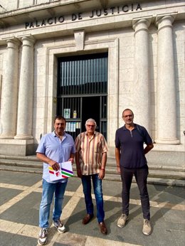 IU pide la nulidad de tres papeletas no oficiales en el recuento del 28M en Almenara de Adaja (Valladolid) .