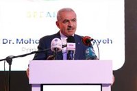 El primer ministro palestino dice que los "ataques bárbaros" de colonos en Cisjordania reflejan la "mentalidad" israelí