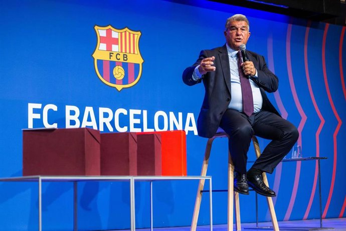 Archivo - El presidente del FC Barcelona, Joan Laporta, en su comparecencia por el 'caso Negreira'