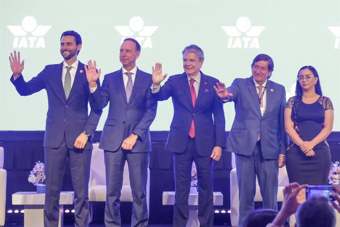 Ecuador se posiciona como referente regional en la industria aérea en el Día de la Aviación de IATA