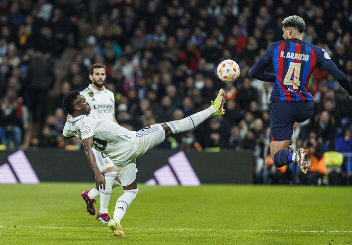 Archivo - Real Madrid - FC Barcelona