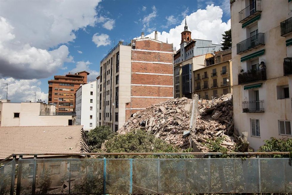 CaixaBank ofrece una ayuda directa de 10.000 euros y microcréditos para las familias afectadas