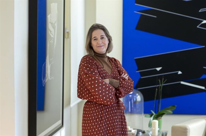 Archivo - La consejera de Cultura, Turismo y Deporte de la Comunidad de Madrid, Marta Rivera de la Cruz, posa tras una entrevista a Europa Press