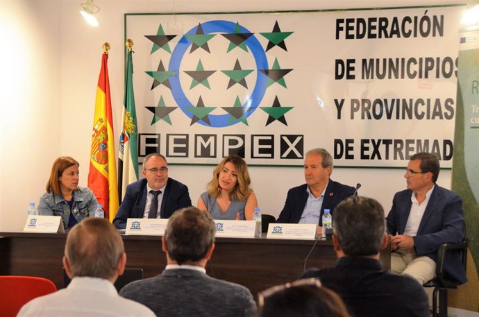 Reunión en la Fempex