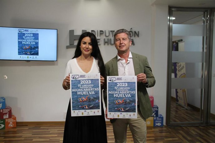 Presentación de el Circuito Provincial de Aguas Abiertas en la Diputación.