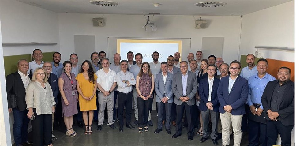 La automoción valenciana y mexicana exploran oportunidades de negocio en un encuentro en Valncia