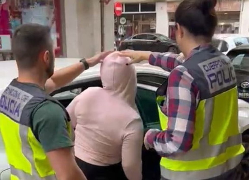 La Policía Nacional detiene a dos personas por explotar sexualmente a una mujer en Valncia