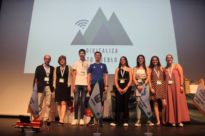 Alumnos de Teruel ganan la competición Digitaliza tu Pueblo con una idea para evitar la propagación de incendios