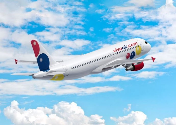 Archivo - Un avión de Viva Air.