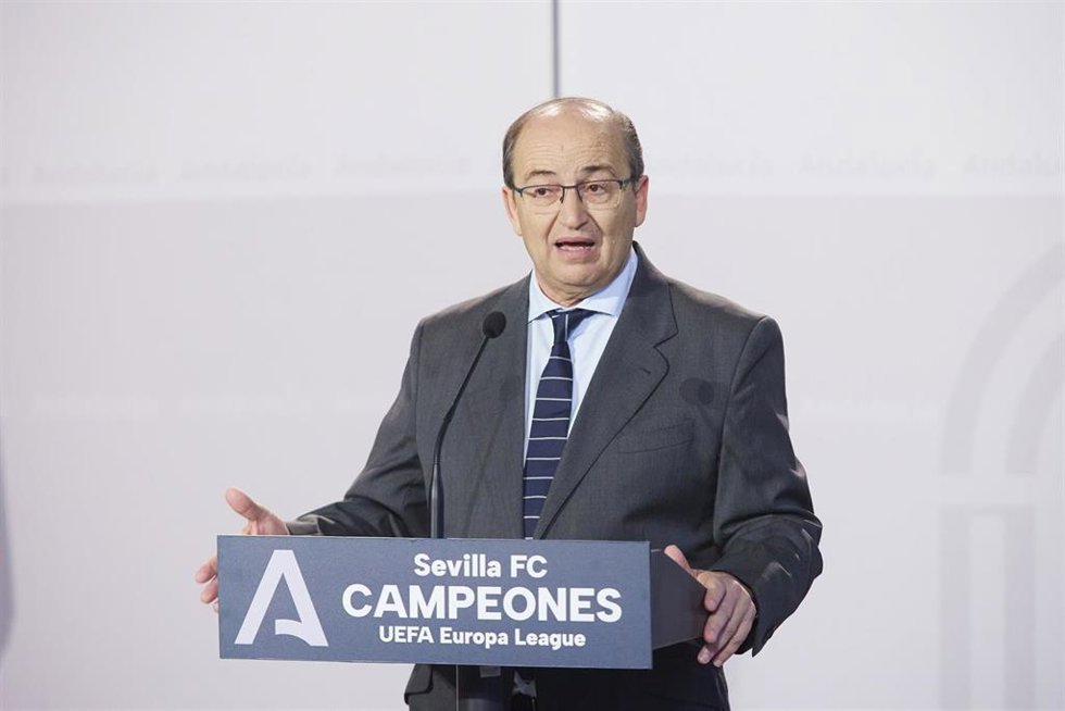 El presidente del Sevilla FC, José Castro.